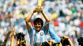 Maradona1200