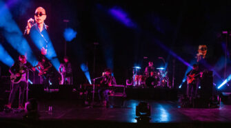 Indio Solari y Fundamentalistas del Aire Acondicionado en el Diego Maradona de La Plata