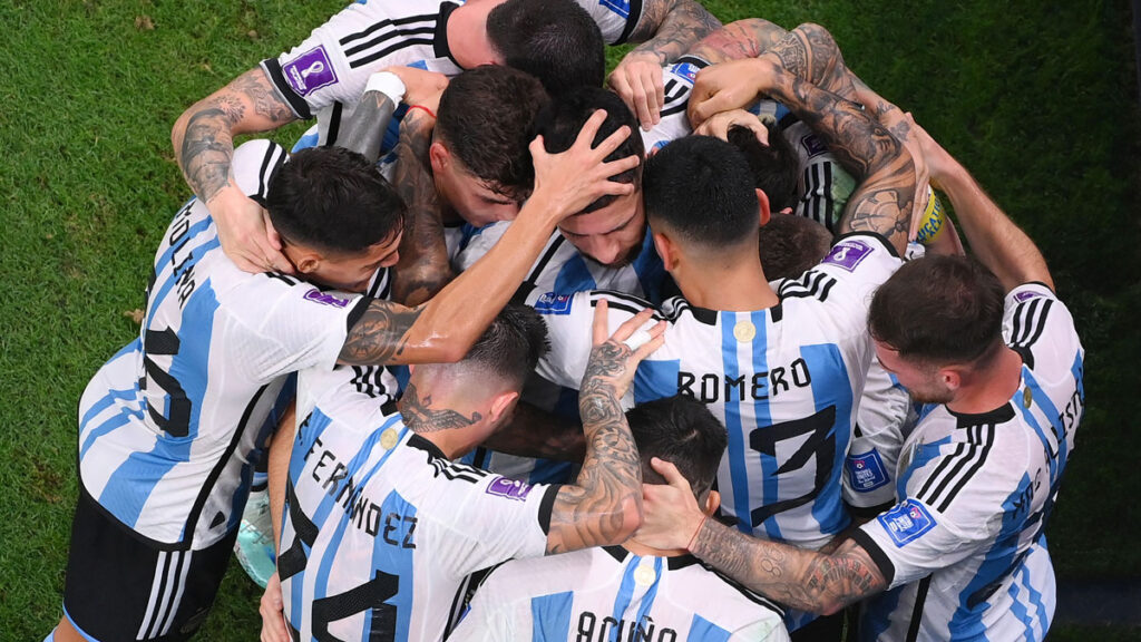 Argentina abrió el marcador a los 34 del primer tiempo