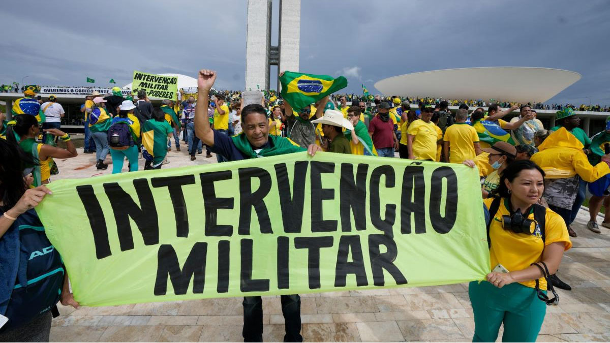 tensión en Brasil