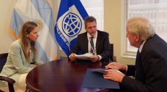 Massa sostiene una intensa agenda de trabajo en Washington