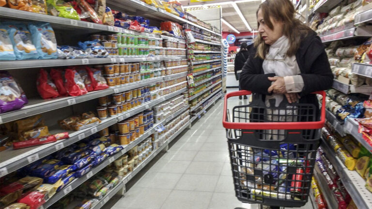 Desregulación de alimentos: el Gobierno amplía su alcance