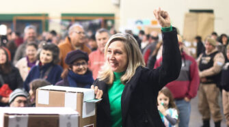 El FIT define al candidato presidencial entre Myriam Bregman y Gabriel Solano.