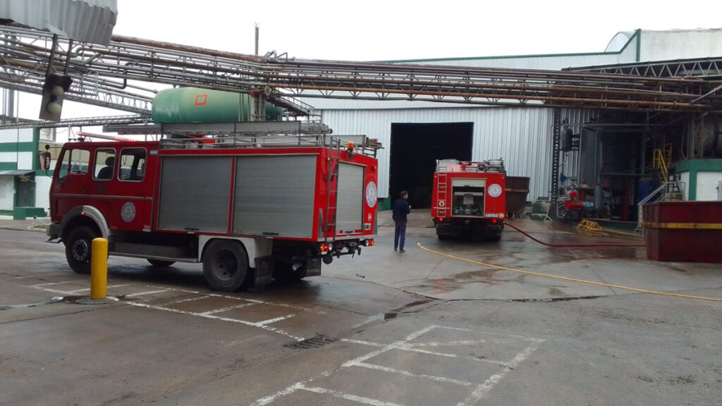 Incendio en la avícola Cresta Roja de Esteban Echeverría