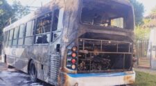 Almirante Brown: Incendio de colectivo, choque en cadena y una vivienda reducida a cenizas