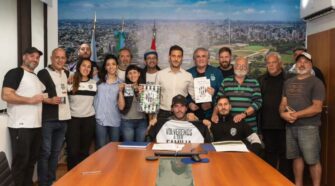 Julián Alvarez y el club el Porvenir