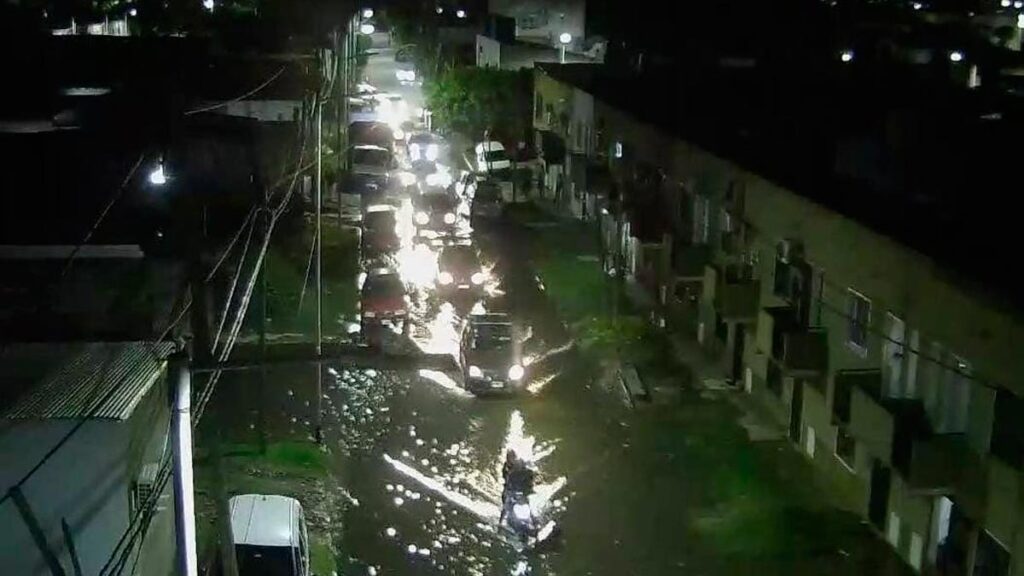 Sudestada: El agua superó los tres metros en Avellaneda