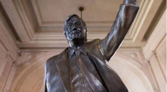 Estatua de Néstor Kirchner