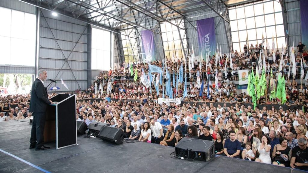 Jorge Ferraresi asumió su cuarto mandato en Avellaneda