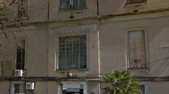 Hospital Vicente López y Planes