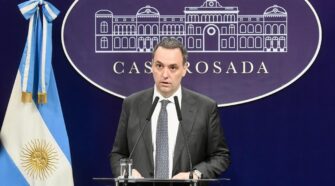 Manuel Adorni Paquete de leyes