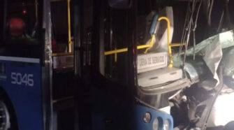 Varios heridos por un choque entre un colectivo y una camioneta en Longchamps