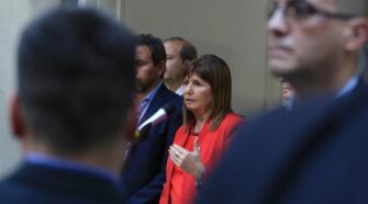 Patricia Bullrich en Ezeiza