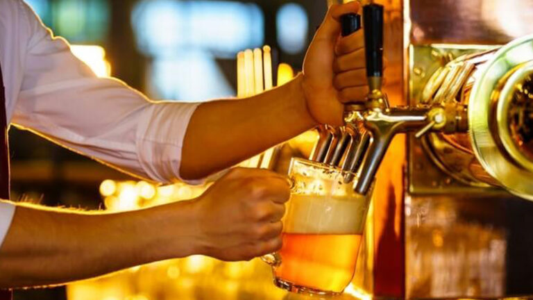 Noches de IPA en Lomas de Zamora: más de 50 bares ofrecerán pintas a $3.999 durante dos jornadas