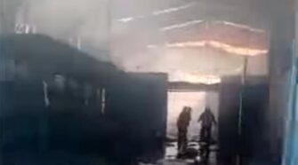 Incendio en una fábrica de Lomas de Zamora
