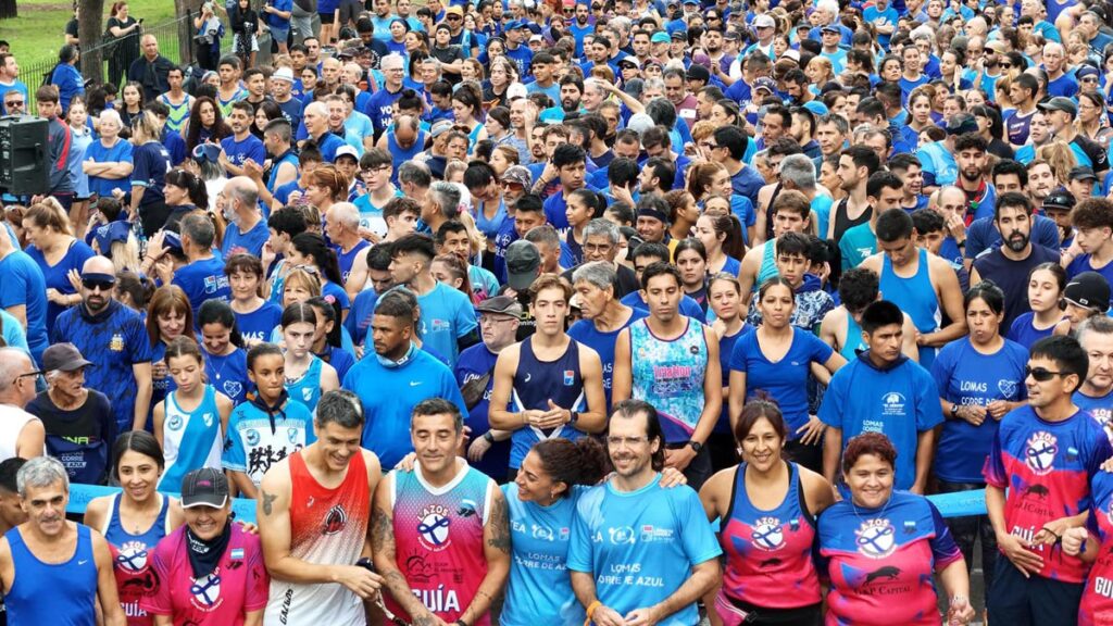 Más de 1.500 vecinos participaron de la jornada para concientizar sobre el autismo en Lomas de Zamora.