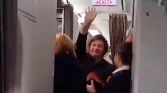 Por motivos de seguridad, el Presidente no usará más vuelos comerciales