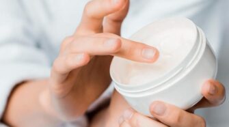 crema productos cosméticos
