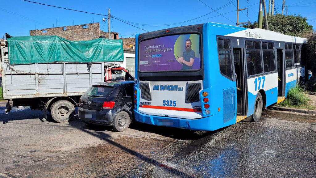 triple choque burzaco