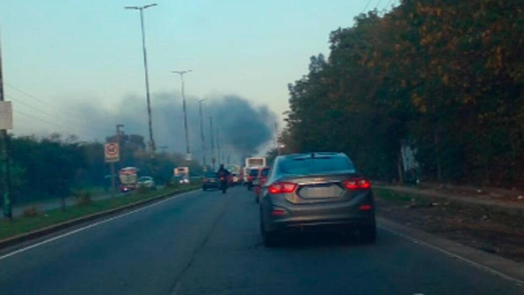 Demoras Cruce de Lomas