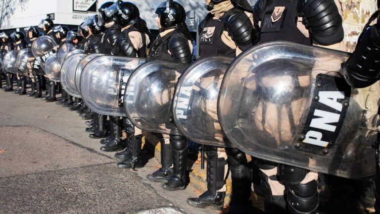 Bono especial para las fuerzas federales