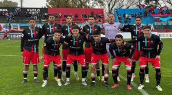 Brown de Adrogué - Comunicaciones