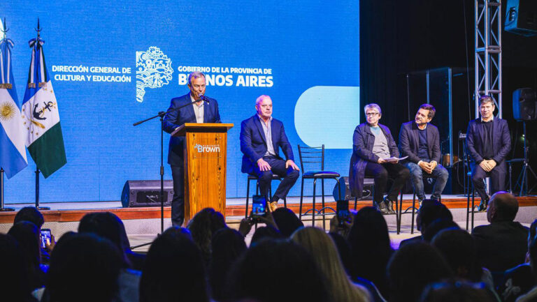 Más de 10 mil docentes participan del 10° Congreso de Educación de Almirante Brown