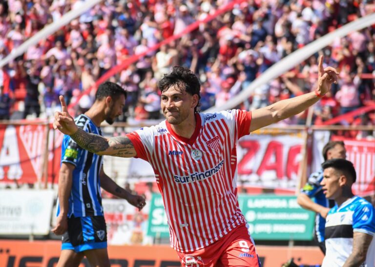 Baja importante para Los Andes: Mauricio Asenjo recibió dos fechas de suspensión tras la roja en el clásico