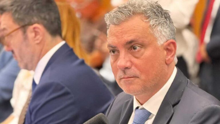 La Libertad Avanza quiere eliminar el Senado bonaerense