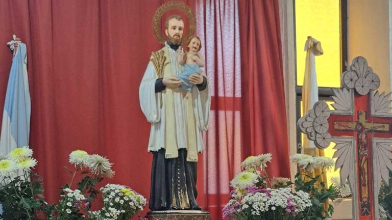 Lugones presidirá una misa en el Santuario de San Cayetano de Burzaco