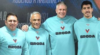 Cuerpo técnico Adrián Czornomaz y Marcelo Barrera,